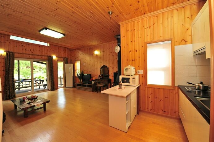 Imagen de la habitación del Hotel Muju Ecoville. Foto 15