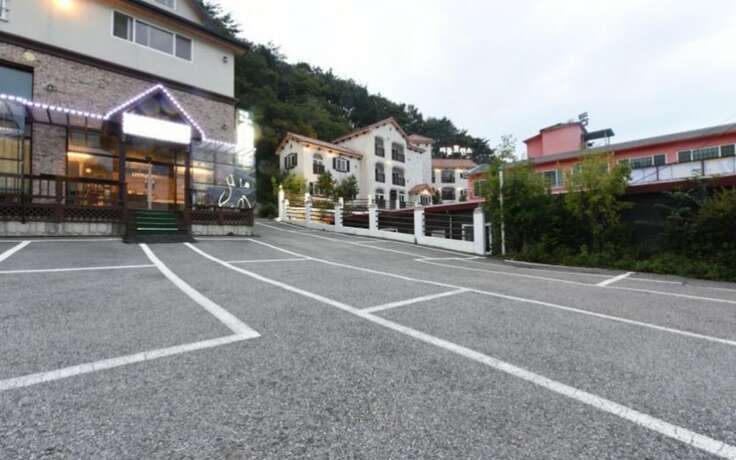 Imagen general del Hotel Muju Little Prince Pension. Foto 11