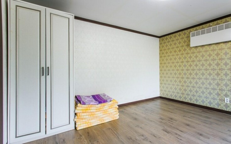 Imagen de la habitación del Hotel Muju Rainbow Pension. Foto 19