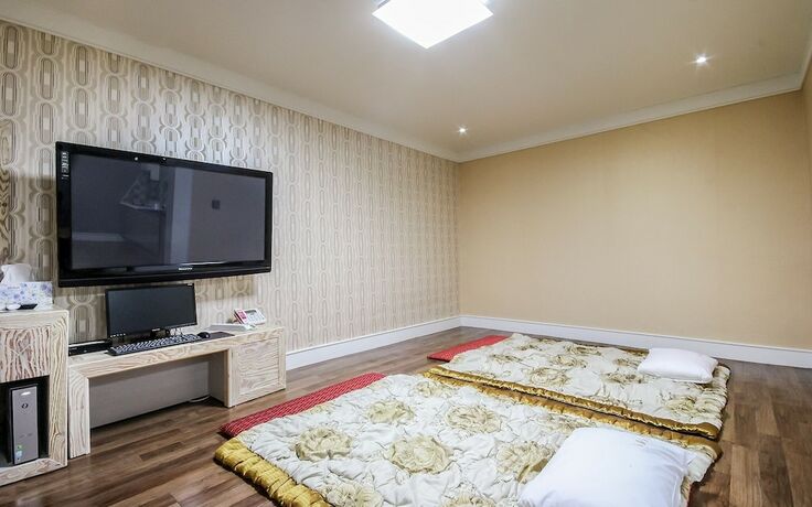 Imagen de la habitación del Hotel Muju Rivera. Foto 15