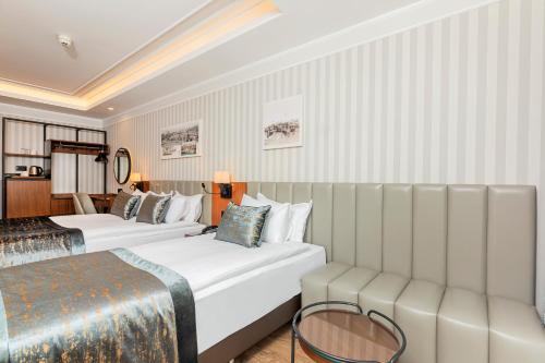 Imagen de la habitación del Hotel Mukarnas Pera. Foto 19