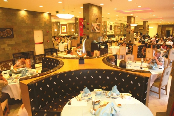 Imagen del bar/restaurante del Hotel Mukarnas Spa and Resort. Foto 4