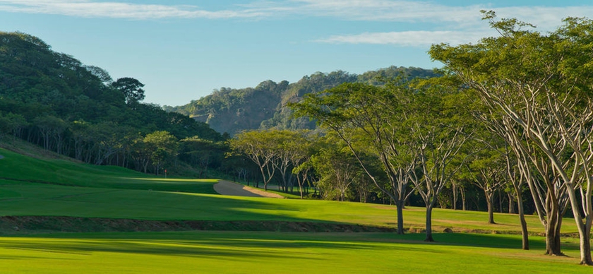 Imagen de los exteriores del Hotel Mukul Beach Golf and Spa. Foto 8