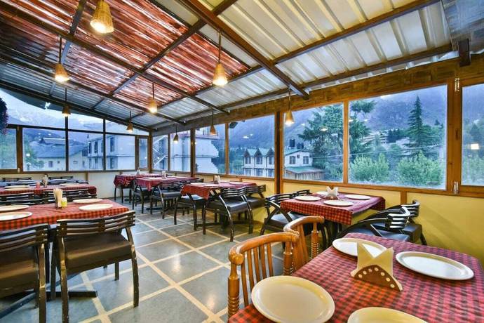 Imagen del bar/restaurante del Hotel Mukund Palace. Foto 6