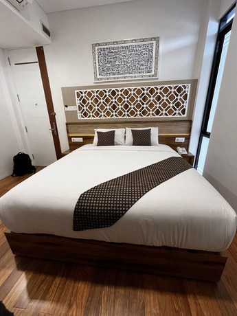 Imagen de la habitación del Hotel Mulia Syariah. Foto 7