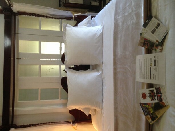 Imagen de la habitación del Hotel Mulla Villa. Foto 16