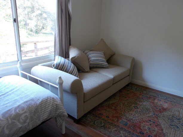Imagen de la habitación del Hotel Mulla Villa. Foto 36