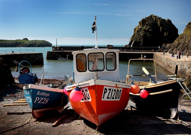 Imagen de los exteriores del Hotel Mullion Cove and Spa. Foto 4