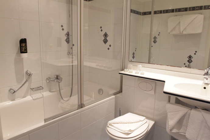 Imagen de la habitación del Hotel Multatuli. Foto 5