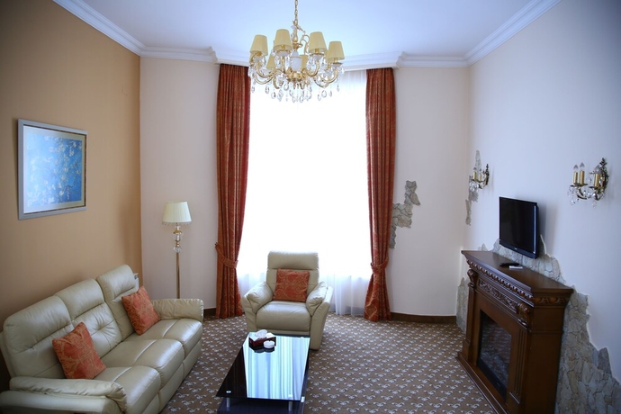 Imagen de la habitación del Hotel Multi Rest House. Foto 7