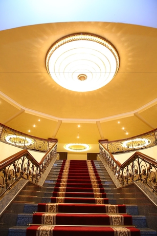Imagen de los interiores del Hotel Multi Rest House. Foto 16