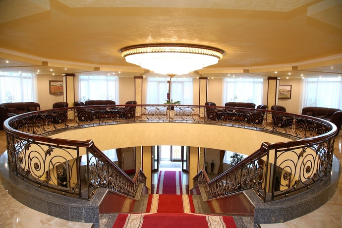Imagen de los interiores del Hotel Multi Rest House. Foto 18