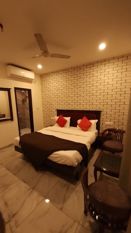 Imagen de la habitación del Hotel Multitech Premium. Foto 5