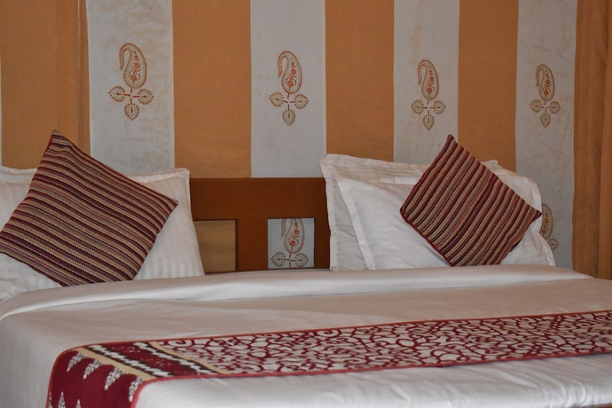 Imagen de la habitación del Hotel Mumal Desert Camp. Foto 14