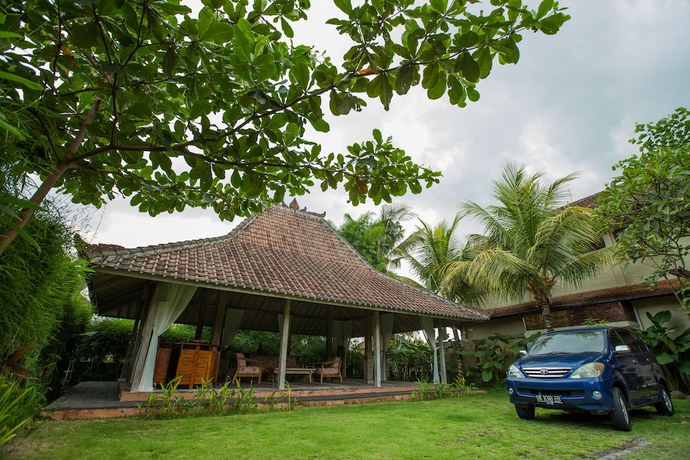 Imagen de los exteriores del Hotel Munari Resort and Spa. Foto 12