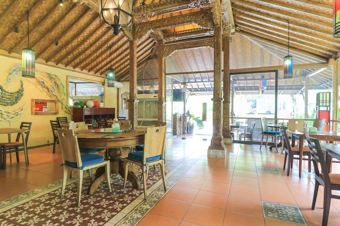 Imagen de los interiores del Hotel Munari Resort and Spa. Foto 18