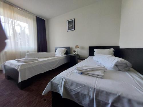 Imagen de la habitación del Hotel Muncel. Foto 19