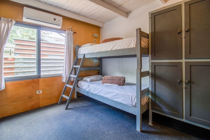 Imagen de la habitación del Hotel Mundaka Hostel y Bar - Adults Only. Foto 13