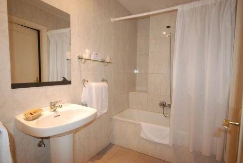 Imagen general del Hotel Mundaka, Mundaka. Foto 8