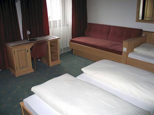 Imagen de la habitación del Hotel Munde. Foto 8