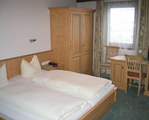 Imagen de la habitación del Hotel Munde. Foto 9