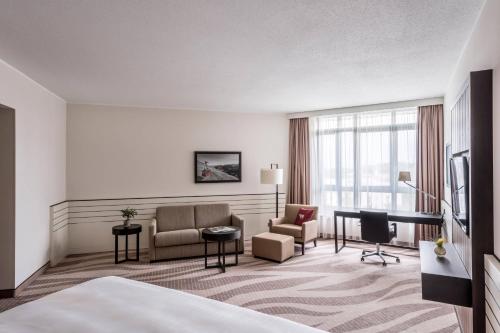 Imagen de la habitación del Hotel Munich Airport Marriott. Foto 9