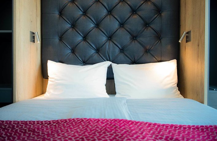 Imagen de la habitación del Hotel Munich Deluxe. Foto 5