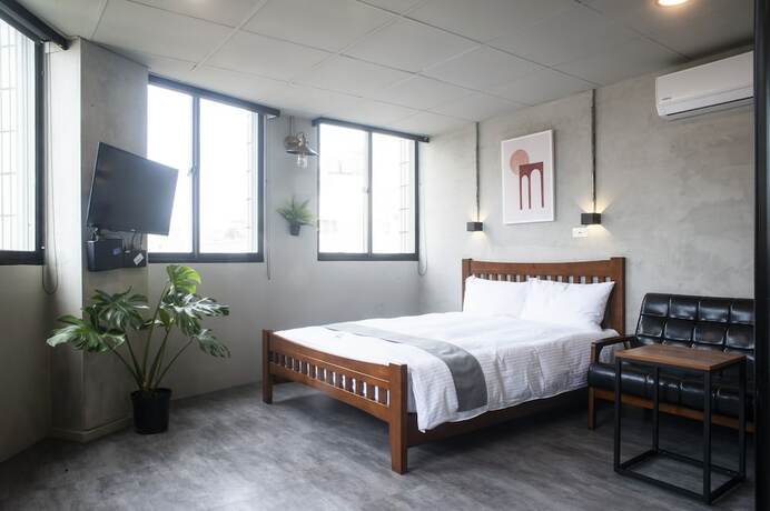 Imagen de la habitación del Hotel Munihey Inn. Foto 23