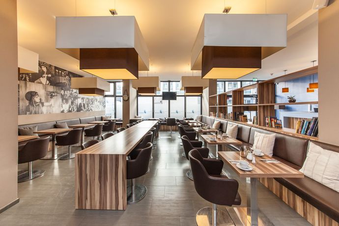 Imagen general del Hotel Munique Frankfurt City. Foto 5