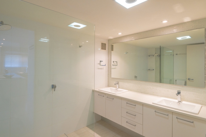 Imagen de la habitación del Hotel Munna Beach Apartments. Foto 5