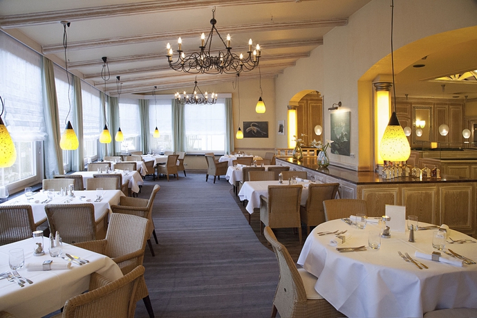 Imagen del bar/restaurante del Hotel Munte Am Stadtwald. Foto 4