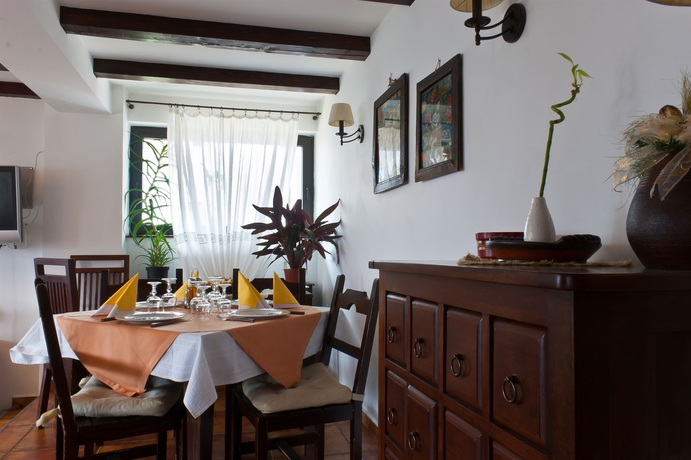 Imagen del bar/restaurante del Hotel Muntele Rece. Foto 6