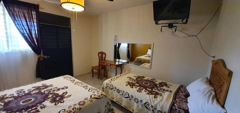 Imagen de la habitación del Hotel Mu&ntilde;oz De Luna. Foto 3