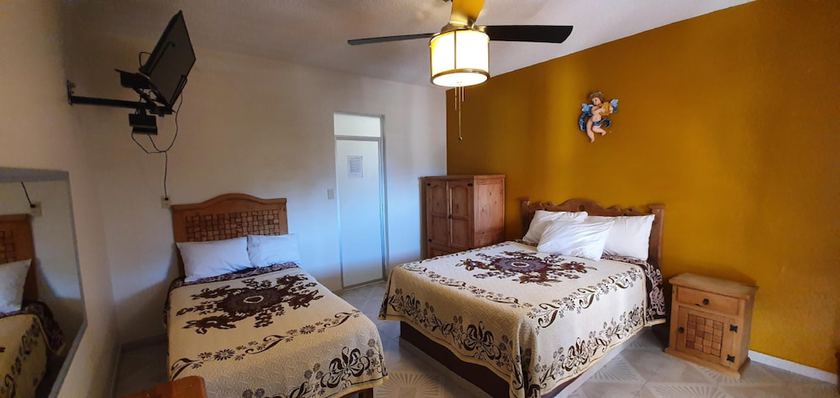 Imagen de la habitación del Hotel Mu&ntilde;oz De Luna. Foto 7