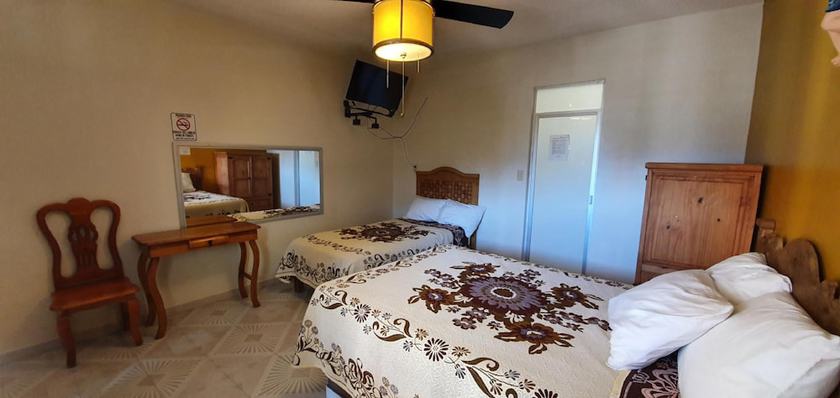 Imagen de la habitación del Hotel Mu&ntilde;oz De Luna. Foto 16