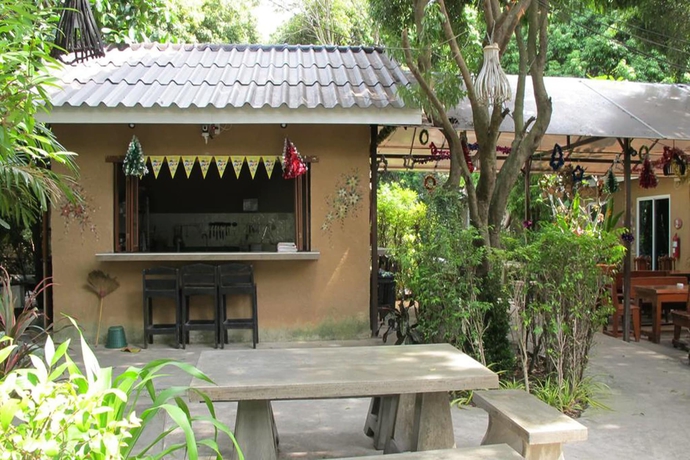 Imagen de los exteriores del Hotel Muntra Garden Resort. Foto 14
