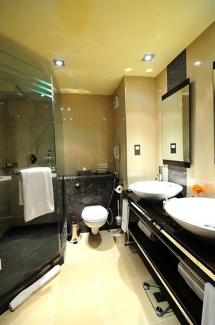 Imagen de la habitación del Hotel Munyonyo Commonwealth Resort. Foto 5