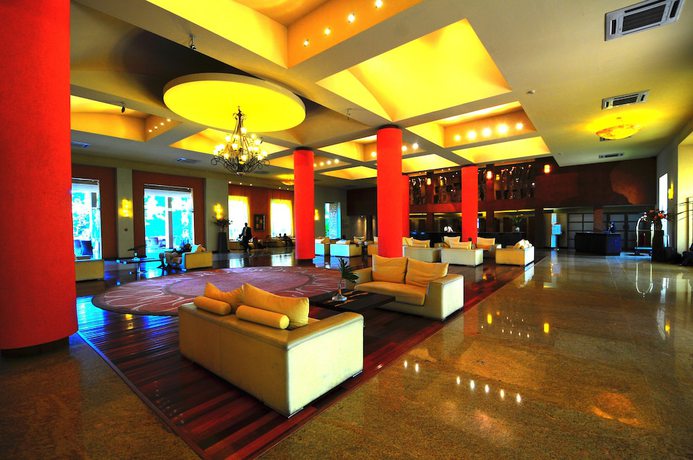 Imagen de los interiores del Hotel Munyonyo Commonwealth Resort. Foto 15