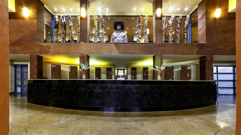 Imagen de los interiores del Hotel Munyonyo Commonwealth Resort. Foto 16