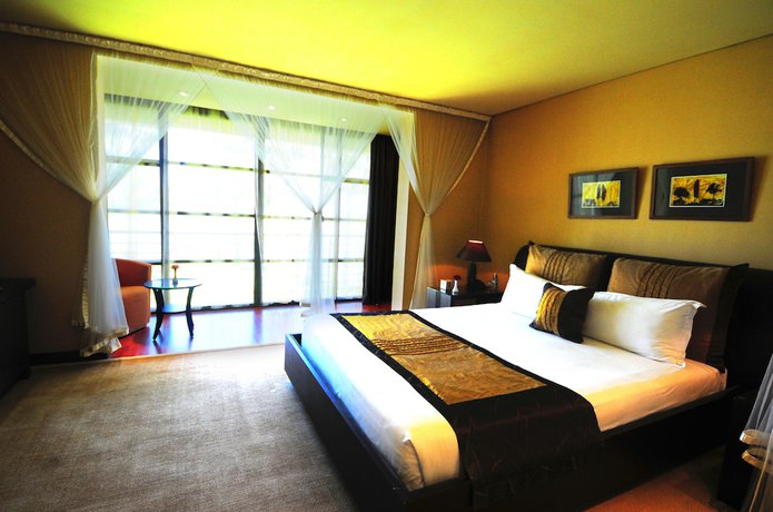 Imagen de la habitación del Hotel Munyonyo Commonwealth Resort. Foto 13