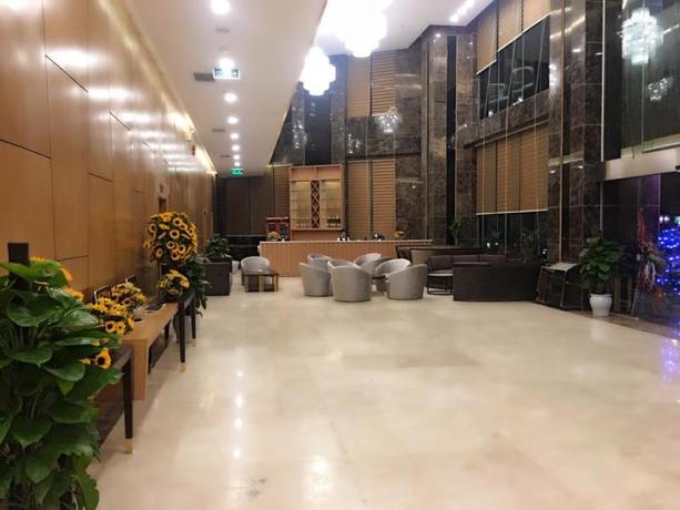 Imagen de los interiores del Hotel Muong Thanh Cua Dong. Foto 8