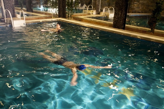 Imagen de la piscina del Hotel Muong Thanh Da Lat. Foto 16