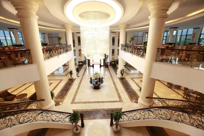 Imagen de los interiores del Hotel Muong Thanh Holiday Con Cuong. Foto 16