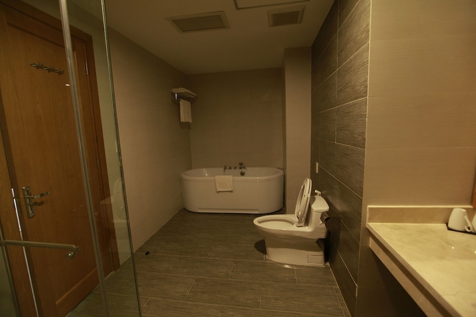 Imagen de la habitación del Hotel Muong Thanh Holiday Con Cuong. Foto 15