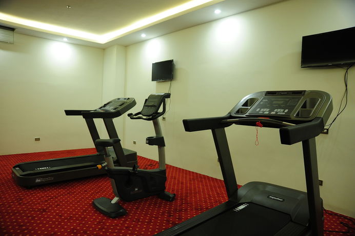 Imagen de la piscina del Hotel Muong Thanh Holiday Hoi An. Foto 15