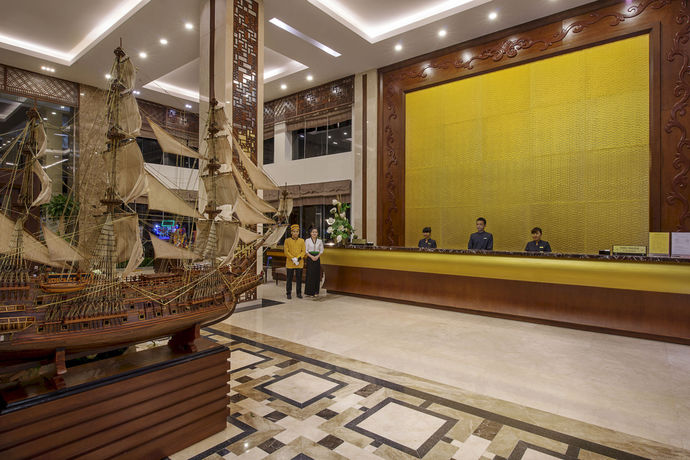 Imagen de los interiores del Hotel Muong Thanh Holiday Hoi An. Foto 12