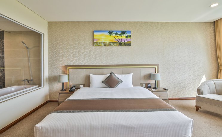 Imagen de la habitación del Hotel Muong Thanh Luxury Ca Mau. Foto 12