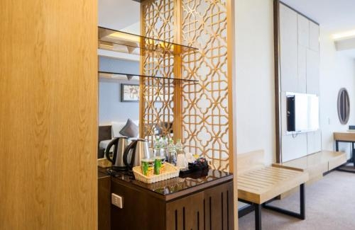 Imagen de la habitación del Hotel Muong Thanh Luxury Nhat Le. Foto 9