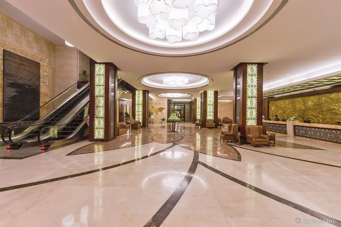 Imagen de los interiores del Hotel Muong Thanh Song Lam. Foto 16