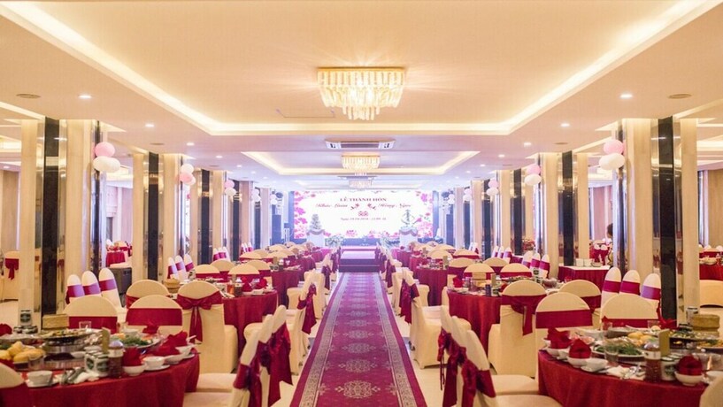 Imagen del bar/restaurante del Hotel Muong Thanh Thanh Nien Vinh. Foto 18